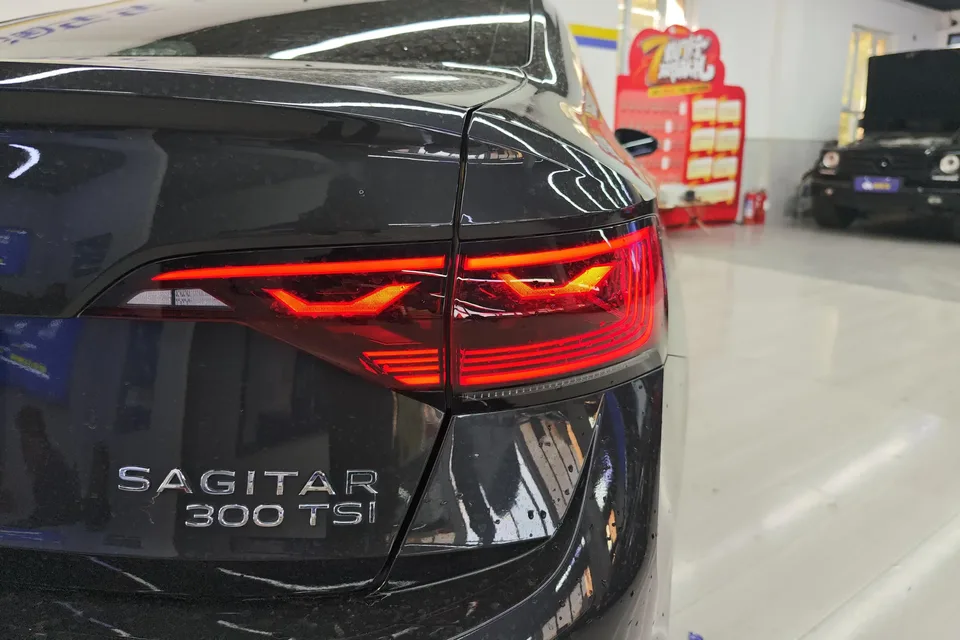 Volkswagen Sagitar 2025 Sagitar 300TSI DSG Beyond Edition 2025 — миниатюра 2