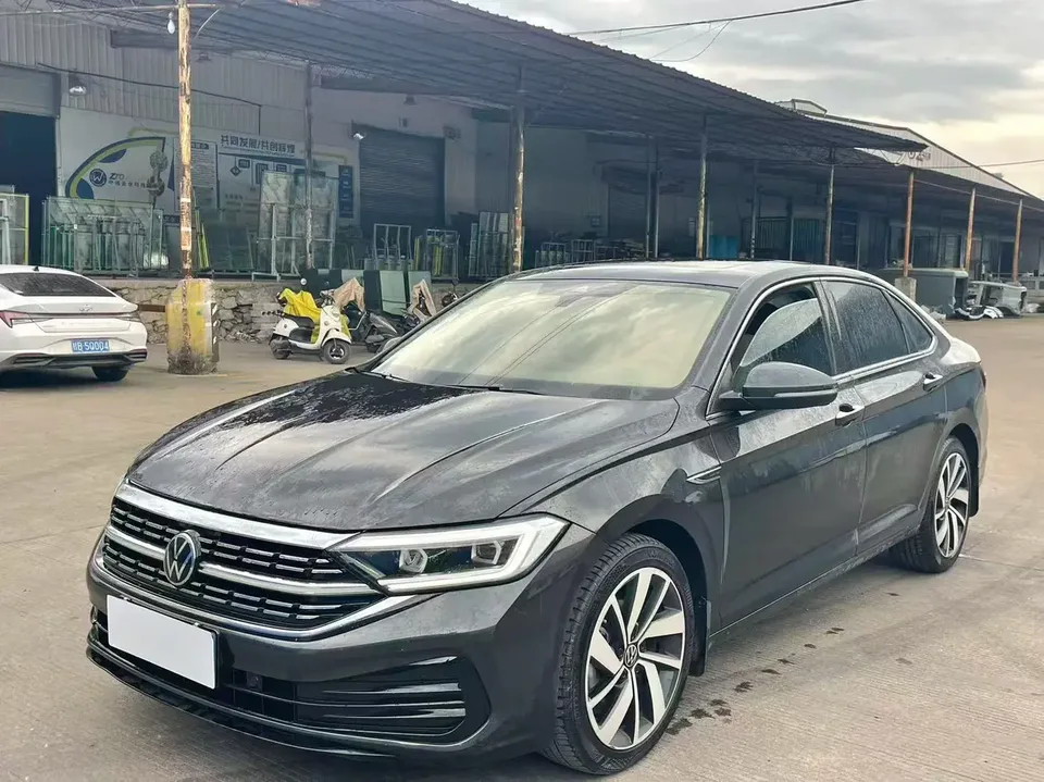 Volkswagen Sagitar 2023