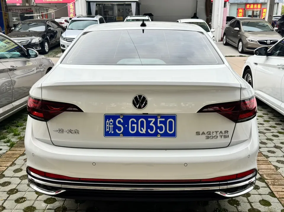 Volkswagen Sagitar Sagitar 300TSI DSG Beyond Edition 2024 — миниатюра 4