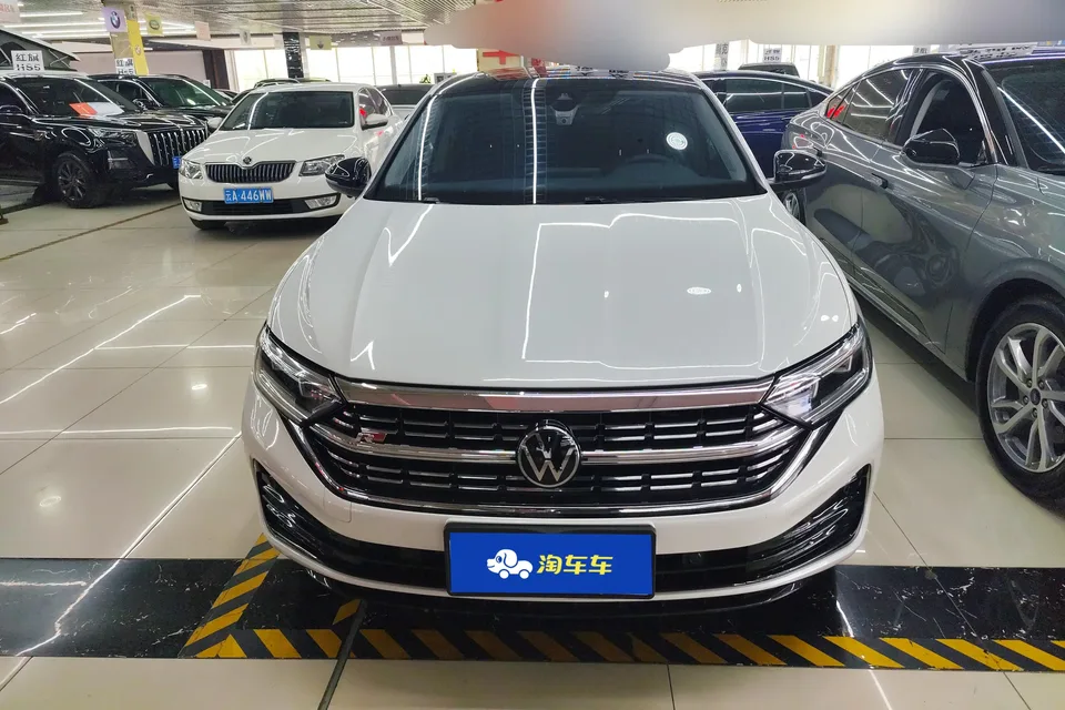Volkswagen Sagitar 2023