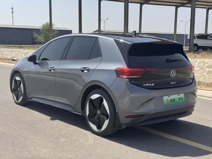 Volkswagen ID.3 Upgraded Pure Smart Edition 2024 — миниатюра 4