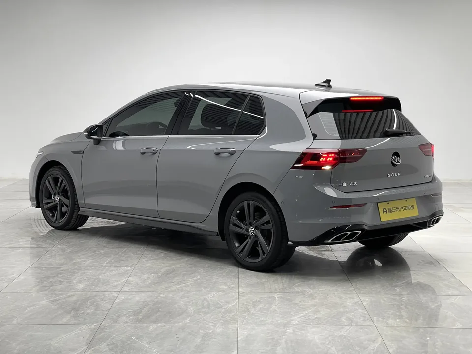 Volkswagen Golf golf 2023 280TSI DSG R-Line Lite 2024 — миниатюра 2