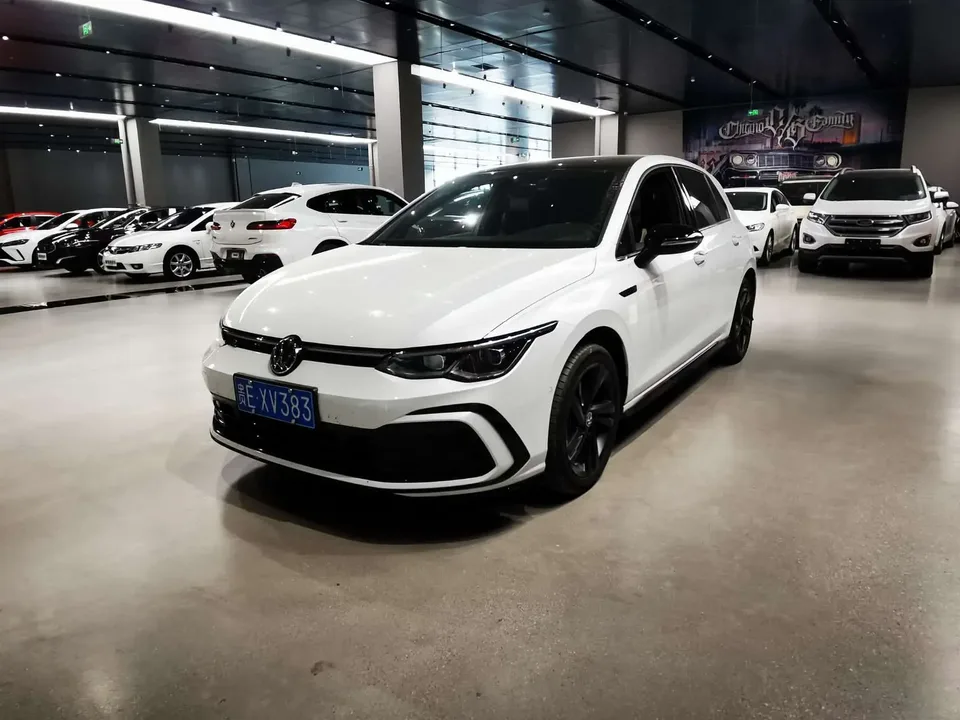 Volkswagen Golf 2023