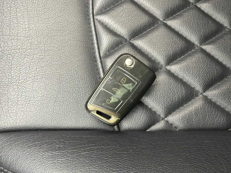 Volkswagen Lavida Lavida 2022 280TSI DSG Comfort Edition 2022 — миниатюра 2