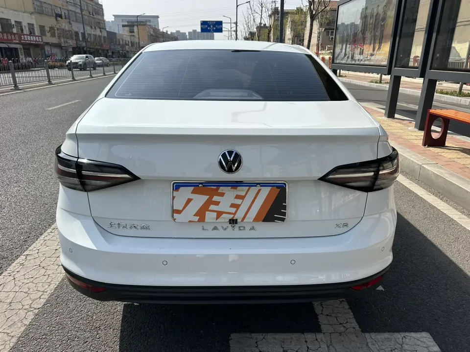 Volkswagen Lavida Lavida 2025 New 1.5L Outstanding New Elegant Edition 2025 — миниатюра 2