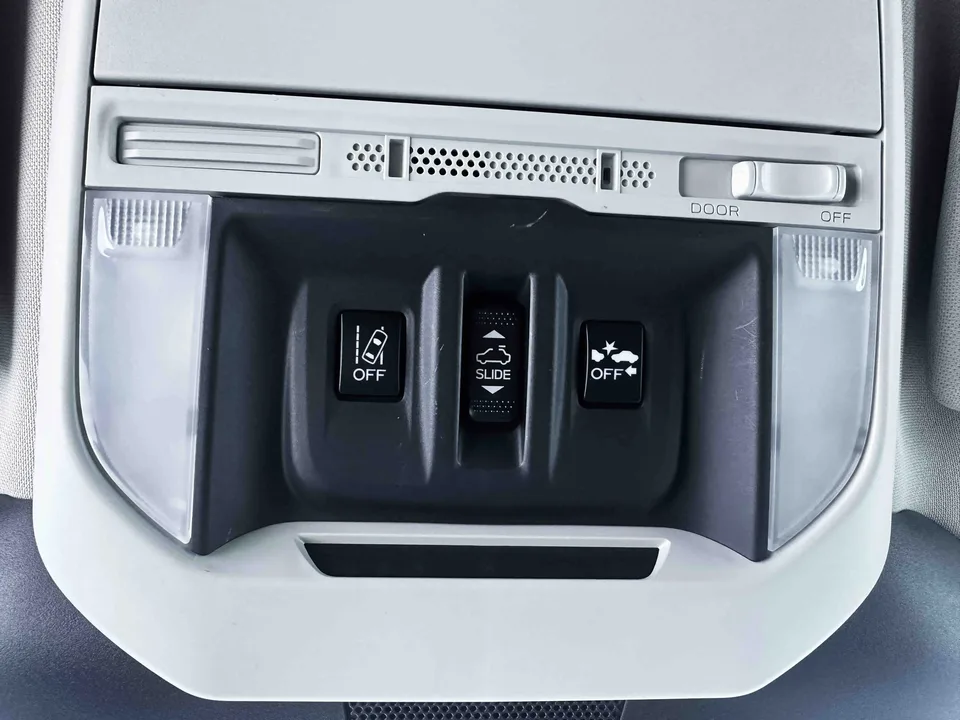 Subaru Forester FORESTER 2022 2.0i AWD Deluxe Edition EyeSight 2023 — миниатюра 4