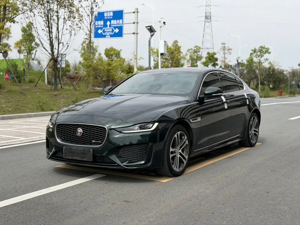 Jaguar XEL Jaguar XEL 2023 2.0T 250PS R-DYNAMIC S Progressive Sports Edition 2023 — photo 1, buy with delivery to Moscow