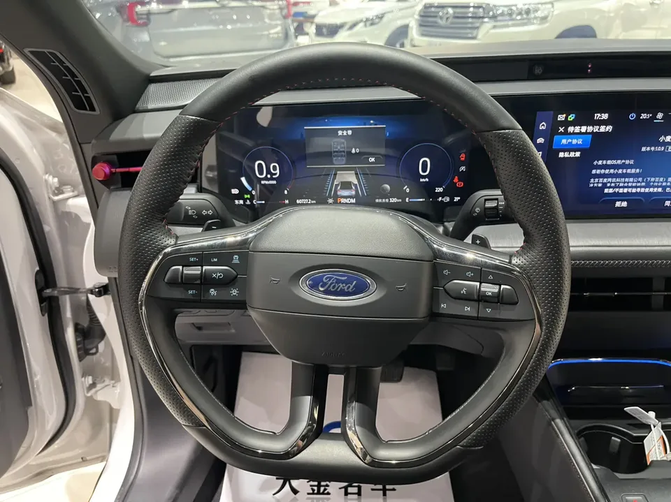 Ford EVOS EVOS 2022 EcoBoost 245 Sports Edition 2022 — миниатюра 3