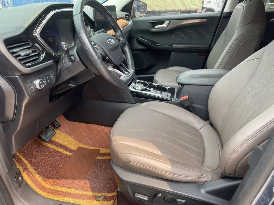 Ford Escape EcoBoost 245 2WD Smart Enjoyment Edition 2023 — миниатюра 5
