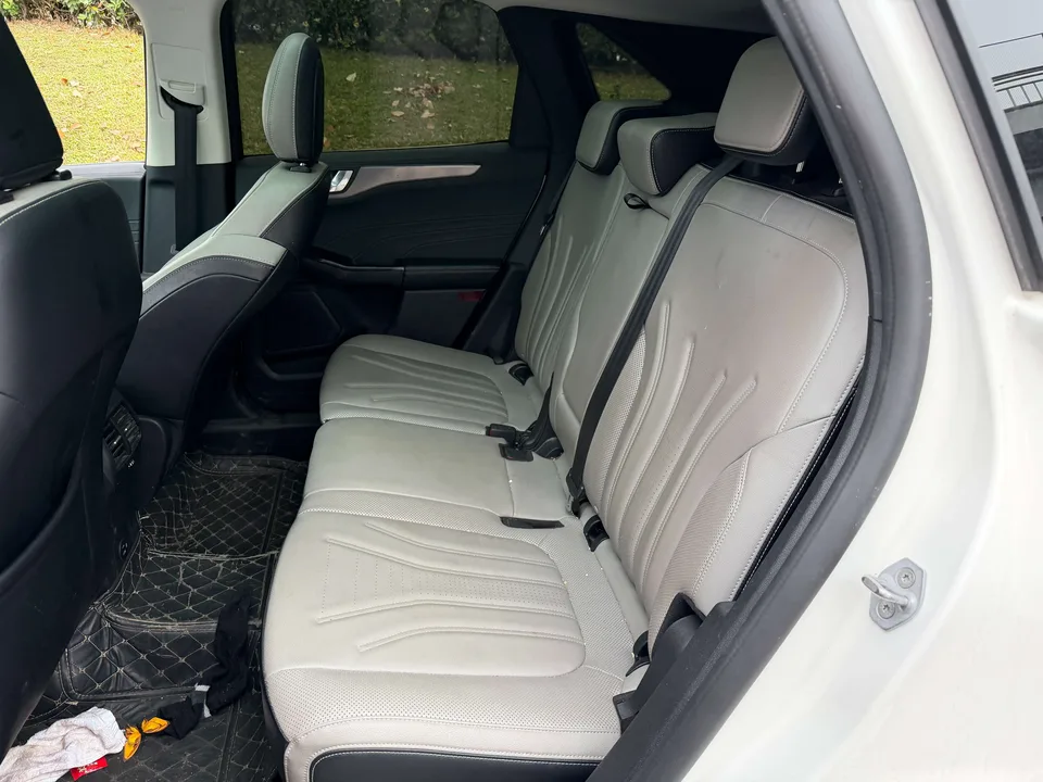 Ford Escape EcoBoost 245 2WD Smart Enjoyment Edition 2023 — миниатюра 4