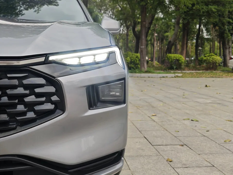 Ford Mondeo Mondeo EcoBoost 180 Comfort Edition 2024 — миниатюра 3