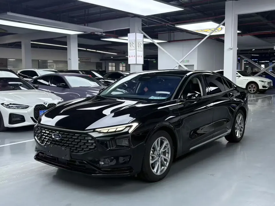 Ford Mondeo 2023