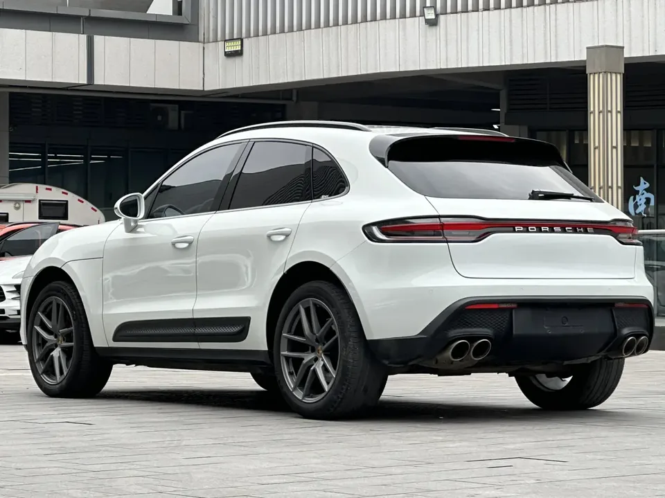 Porsche Macan Macan 2022 Macan 2.0T 2023 — thumbnail 2