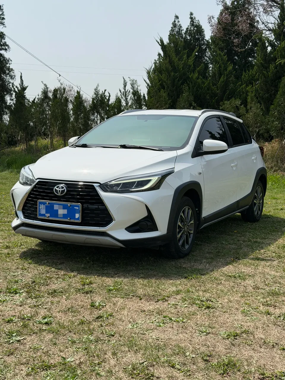 Toyota Yaris L 2022