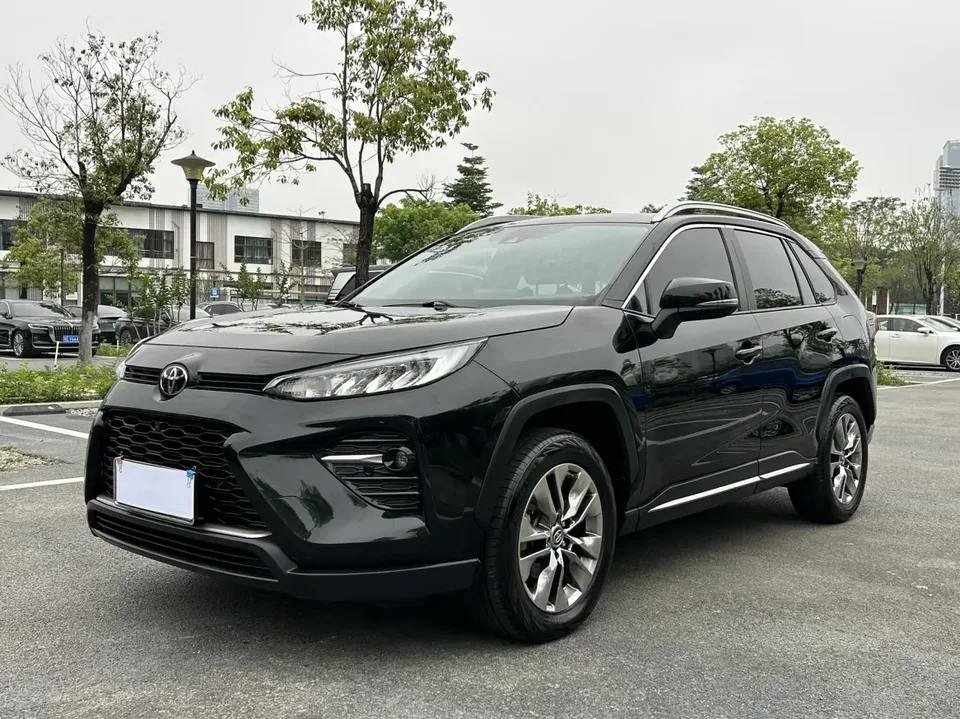 Toyota Willanda Willanda 2022 Weilanda 2022 2.0L two-wheel drive leading version 2022 — photo 1, buy with delivery to Moscow
