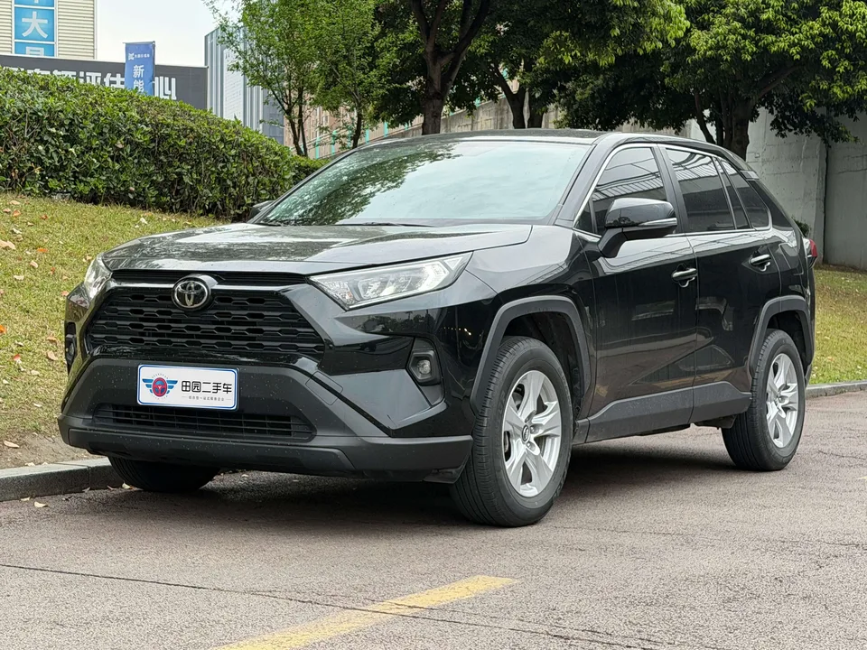 Toyota RAV4 2024