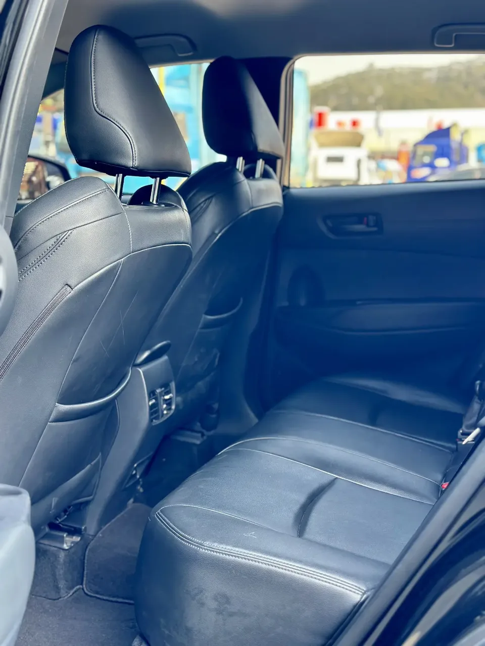 Toyota Frontlander 2.0L CVT Elite Edition 2023 — миниатюра 3