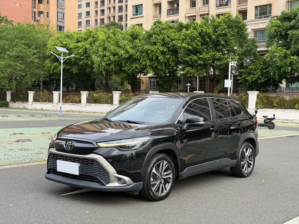 Toyota Frontlander 2022