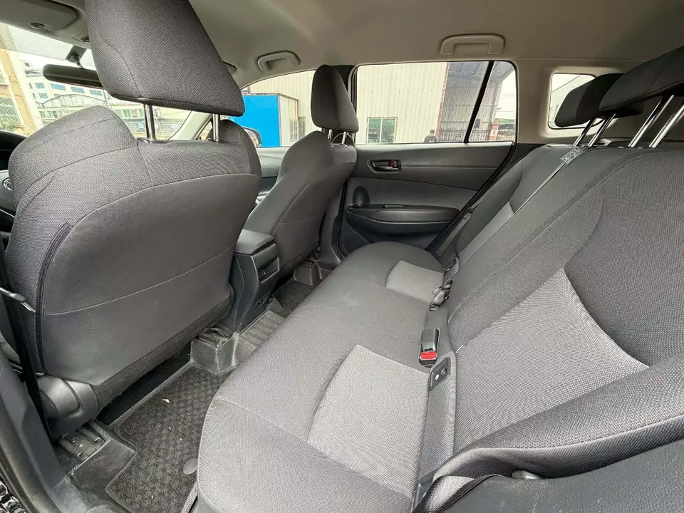 Toyota Frontlander 2.0L CVT Elite Edition 2024 — миниатюра 3