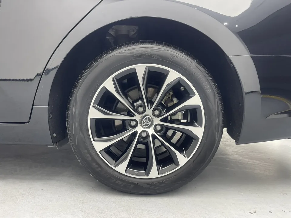 Toyota Avalon asian dragon 2023 2.0L CVT Premium Edition 2023 — photo 1, buy with delivery to Moscow