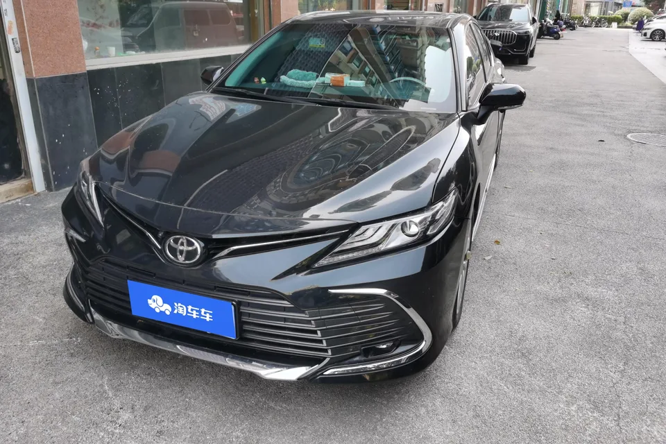 Toyota Camry 2023