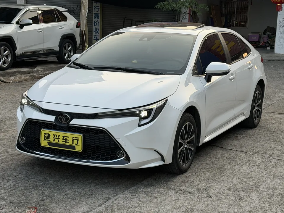 Toyota Levin Lei Ling 2024 185T Deluxe 2025 — photo 1, buy with delivery to Moscow