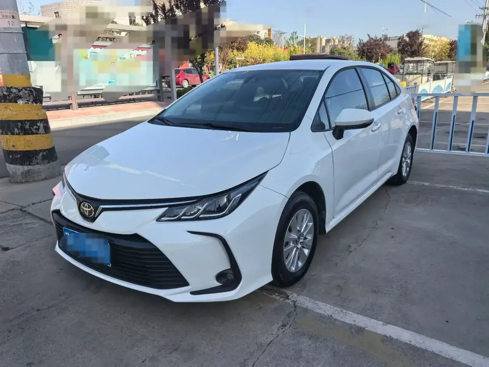 Toyota Corolla Corolla 2023 1.2T S-CVT Pioneer Edition 2023 — photo 1, buy with delivery to Moscow