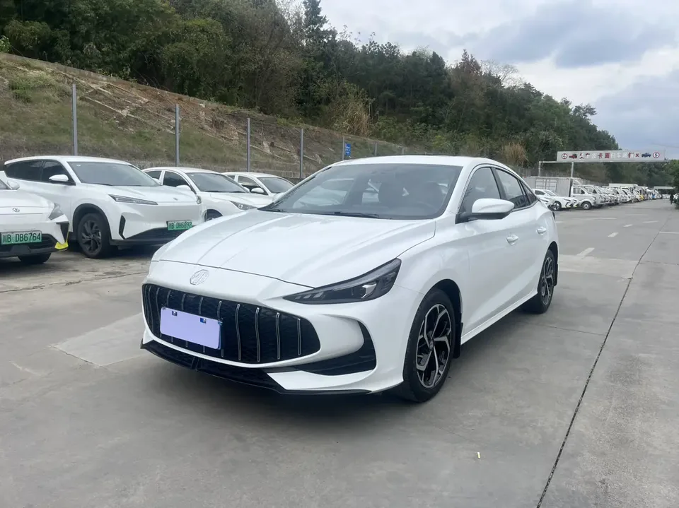 MG 5 2025