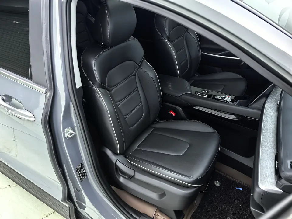Hyundai Kustu 270TGDi Premium Edition LUX 2024 — миниатюра 4