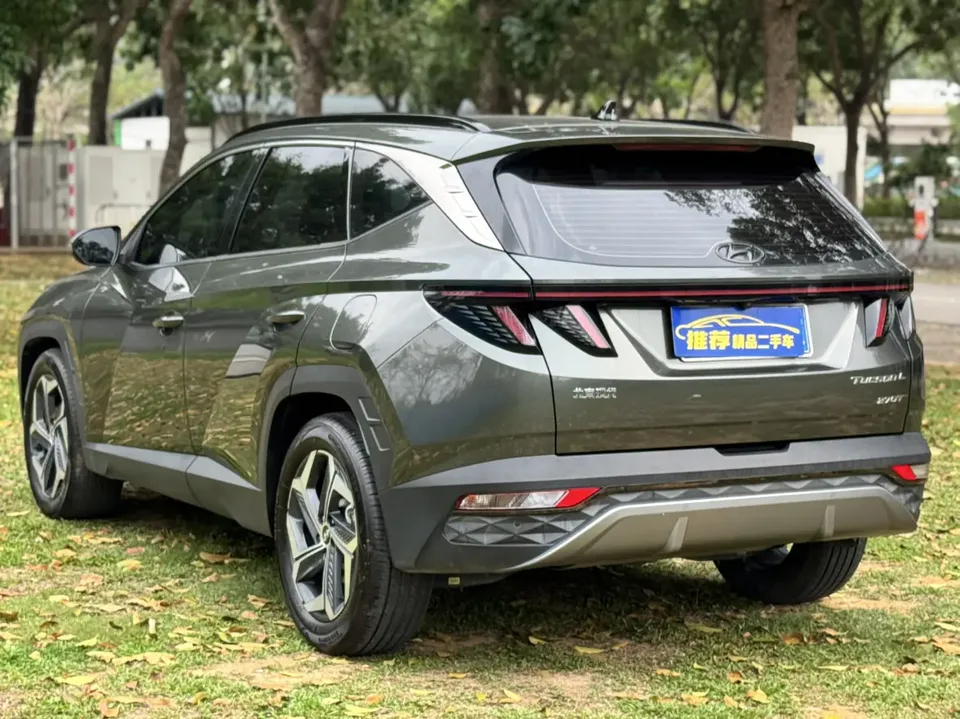 Hyundai tucson l Tucson 2023 Tucson L 1.5T DLX 2WD Luxury Edition 2023 — миниатюра 2