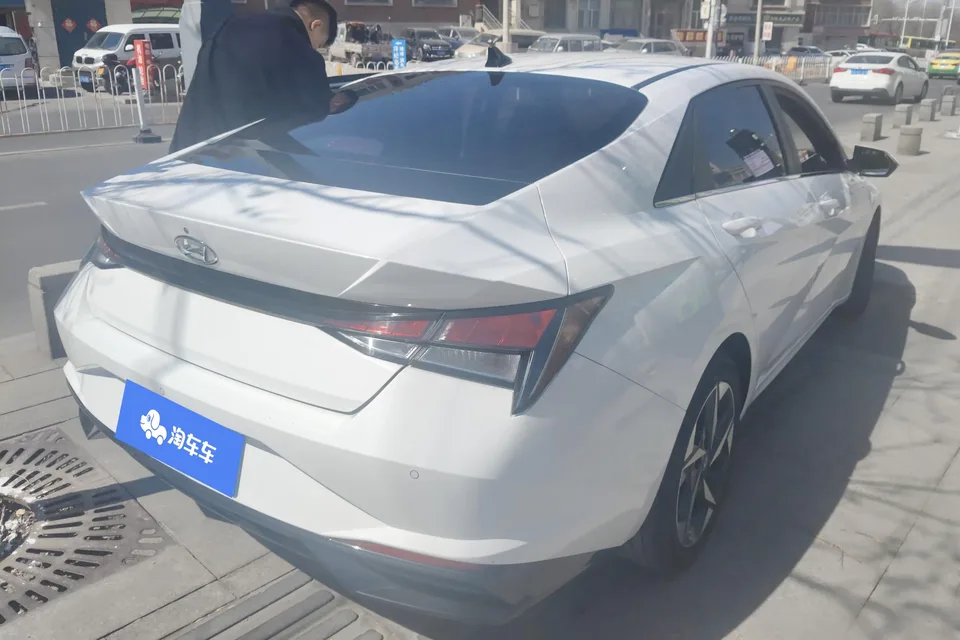 Hyundai Elantra Elantra 2022 1.5L CVT GLX Elite Edition 2023 — thumbnail 3