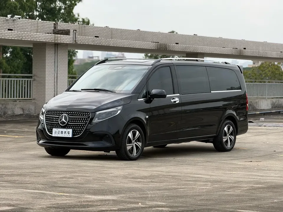 Mercedes-Benz Vito Vito 2024 2.0T Elite Edition 7 Seaters 2025 — photo 1, buy with delivery to Moscow