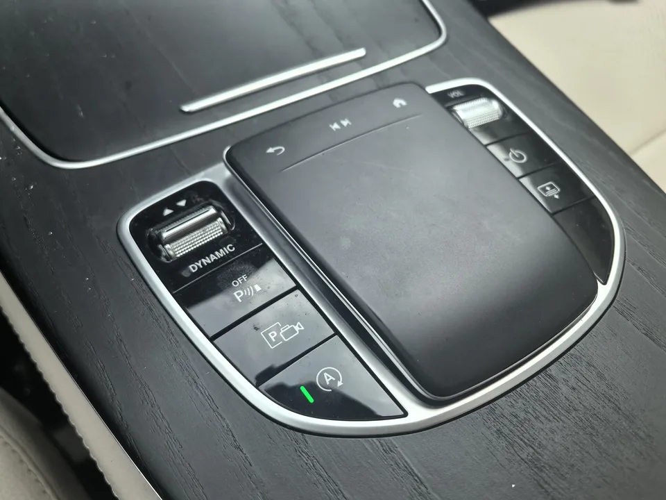 Mercedes-Benz E-Class E-Class 2023 E 300 L luxury sports sedan 2023 — thumbnail 4