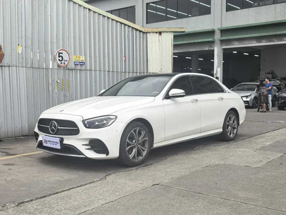 Mercedes-Benz E-Class E-Class 2023 E 300 L luxury sports sedan 2023 — photo 1, buy with delivery to Moscow