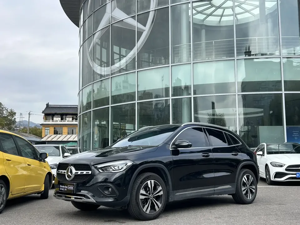 Mercedes-Benz GLA 2022