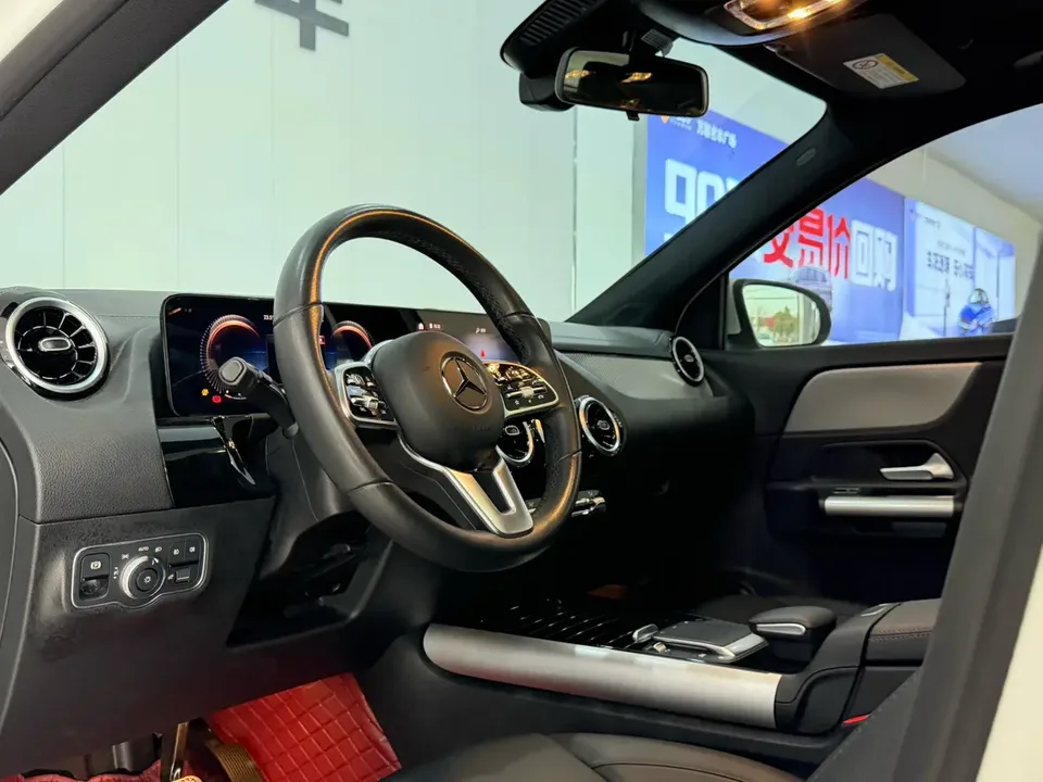 Mercedes-Benz GLA Mercedes-Benz GLA 2022 GLA 200 2023 — миниатюра 3