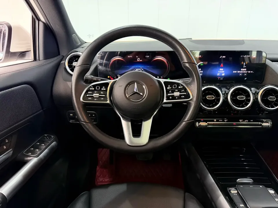 Mercedes-Benz GLA Mercedes-Benz GLA 2022 GLA 200 2023 — миниатюра 5