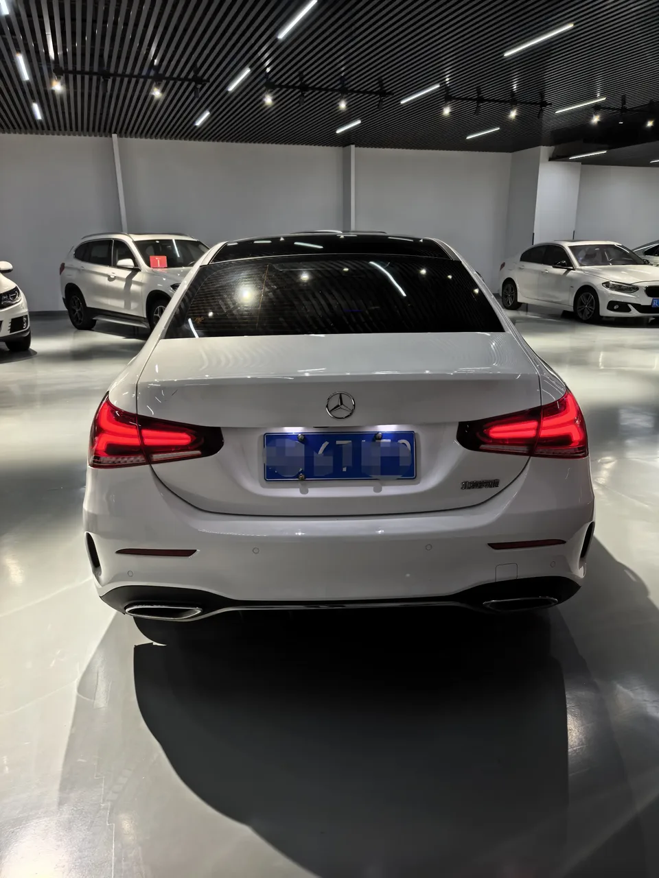 Mercedes-Benz Mercedes Benz A Class Mercedes-Benz A-Class 2022 facelift A 200 L sports sedan fashion version 2022 — миниатюра 4