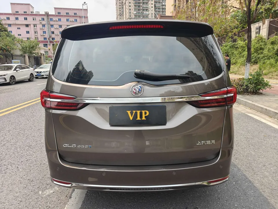 Buick GL8 Buick GL8 2022 Land Business Class 652T Comfort Edition 2022 — миниатюра 2