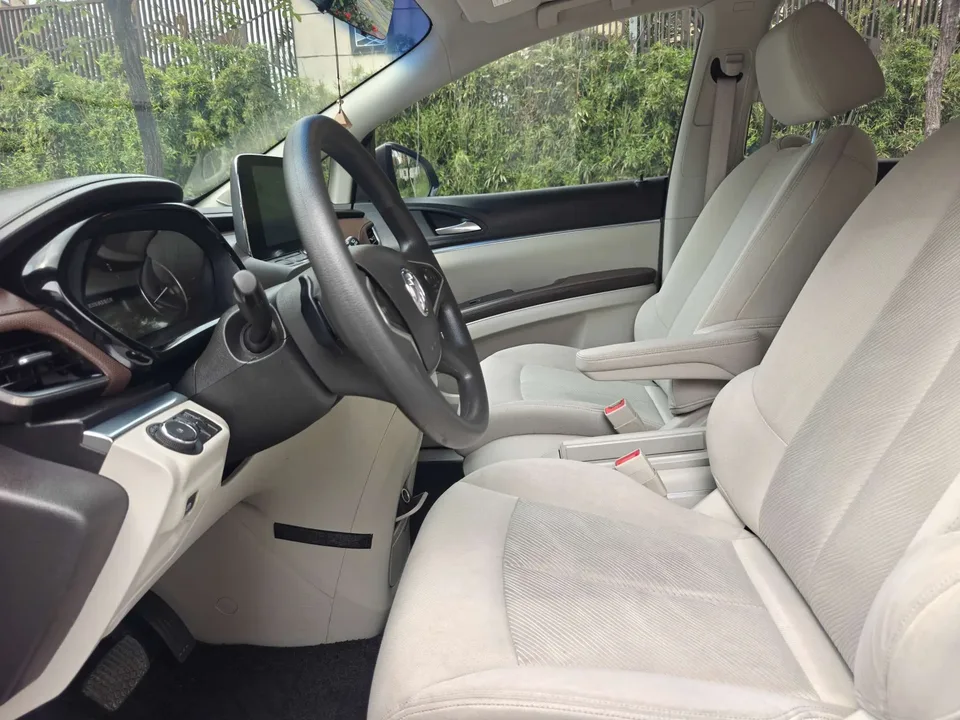 Buick GL8 Buick GL8 2022 Land Business Class 652T Comfort Edition 2022 — миниатюра 5