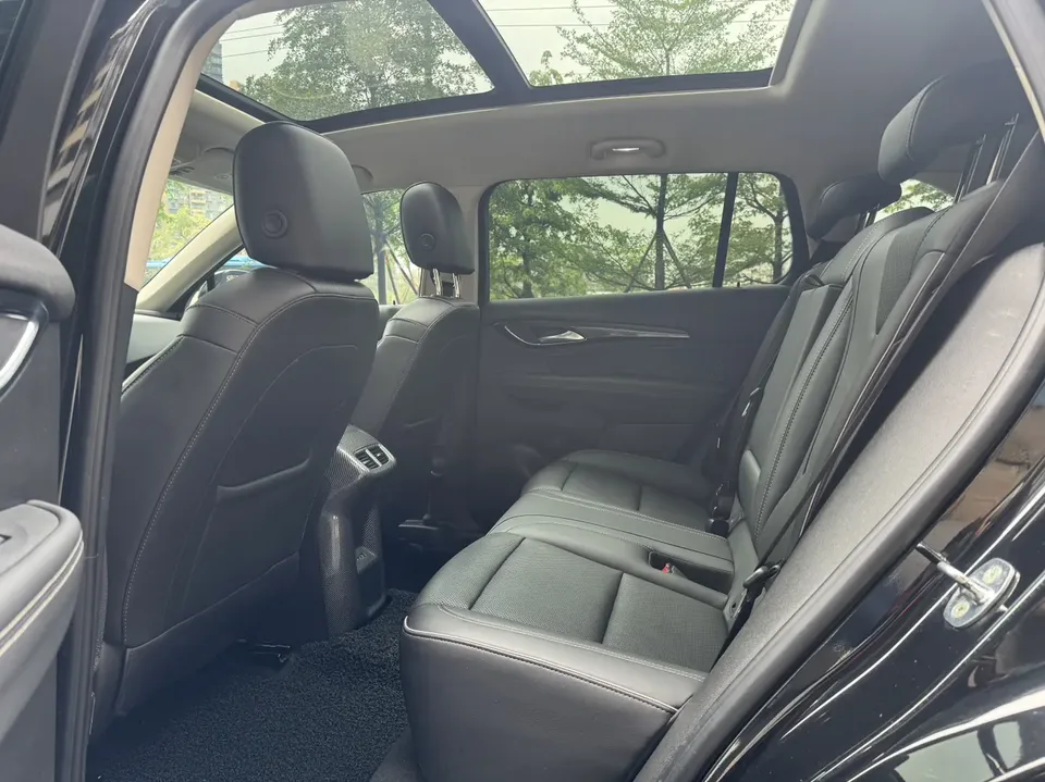 Buick Envision facelift Envision Plus 552T five-seater luxury model 2022 — миниатюра 3