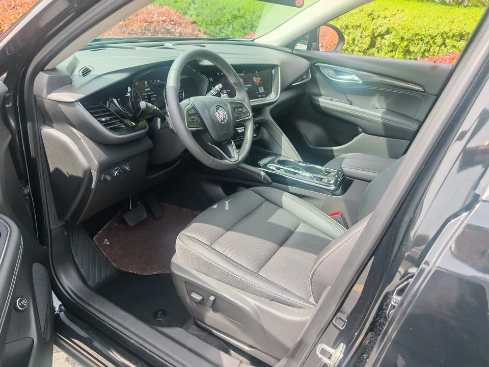 Buick Envision S facelift 652T two-wheel drive luxury model 2022 — миниатюра 4