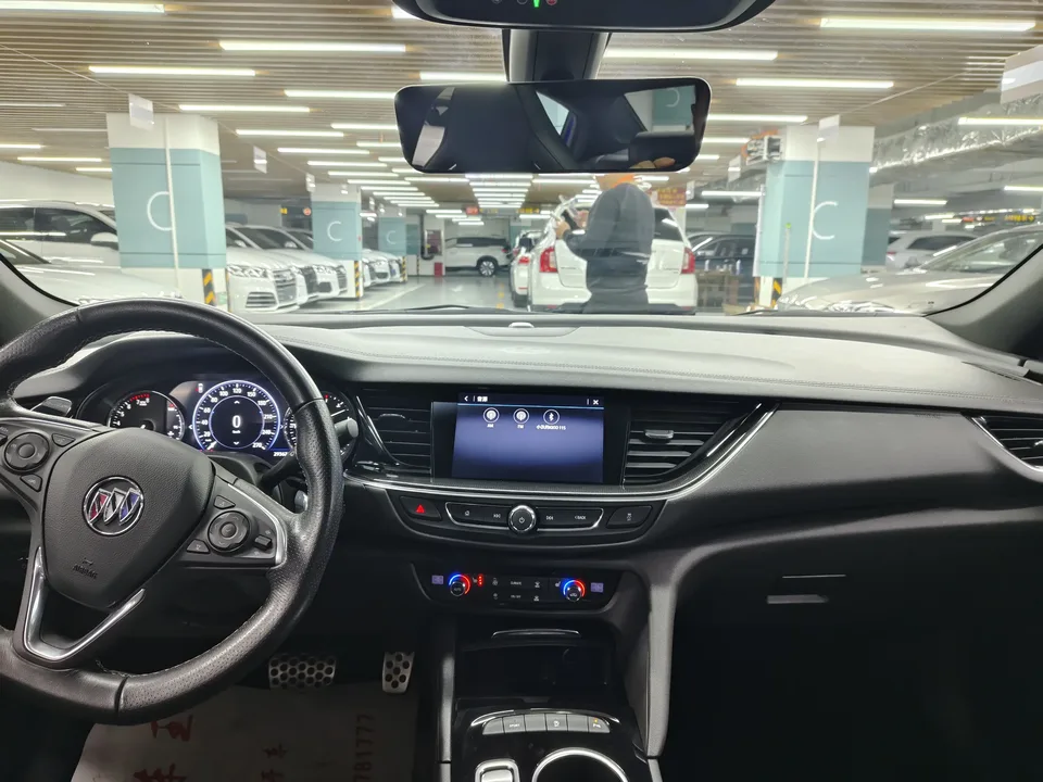 Buick Majesty facelift GS 28T Elite 2022 — миниатюра 3