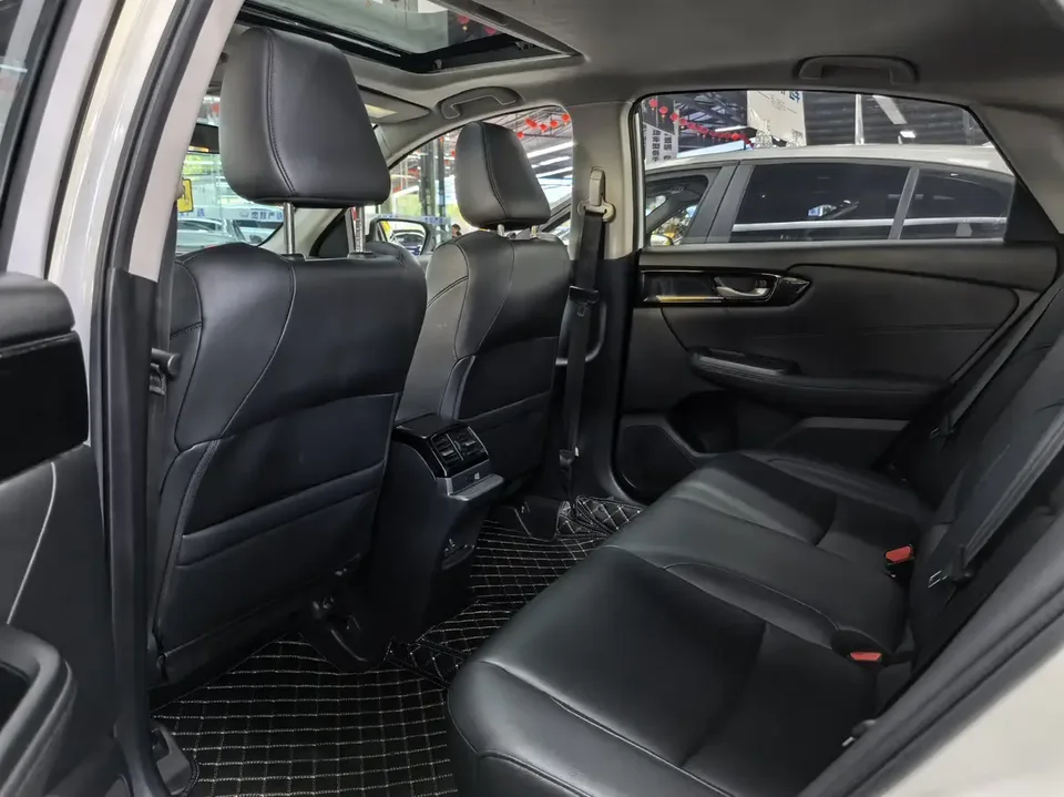 Honda Crider Lingpai 2022 Lingpai 2022 180Turbo CVT Luxury Edition 2022 — thumbnail 3