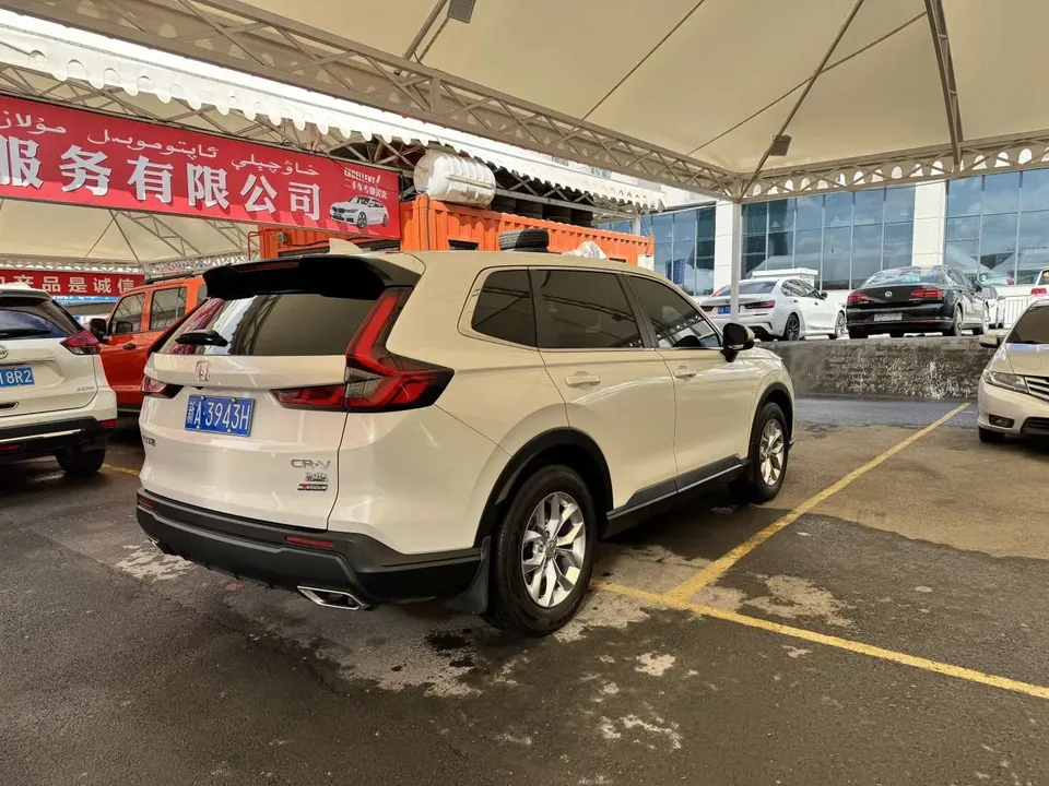 Honda CR-V Honda CR-V 2023 240TURBO CVT 2WD 5-seater version 2023 — миниатюра 2