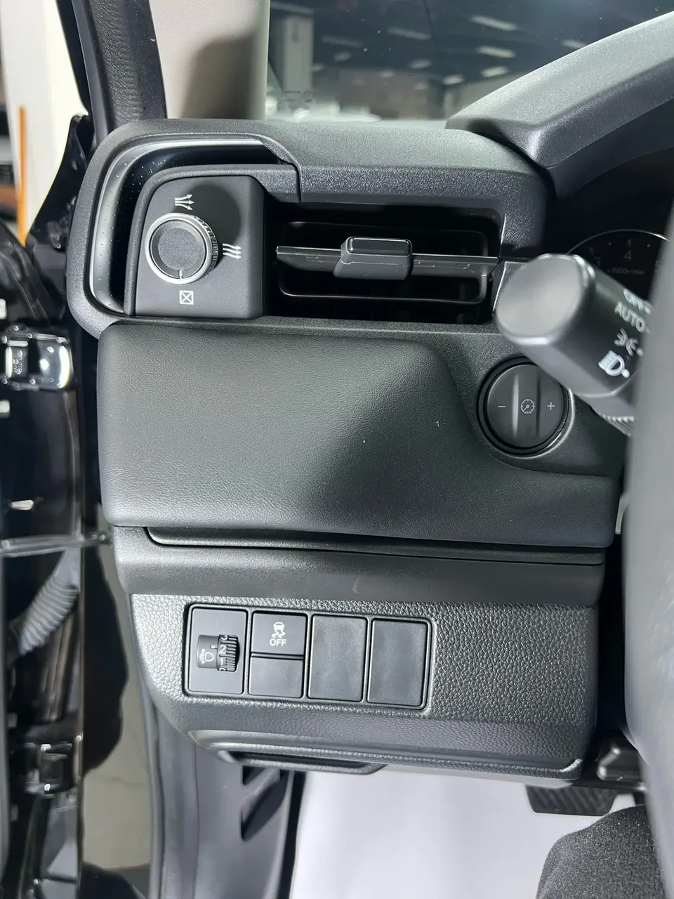 Honda VEZEL Binzhi 2023 1.5L CVT Elite Edition 2023 — миниатюра 3