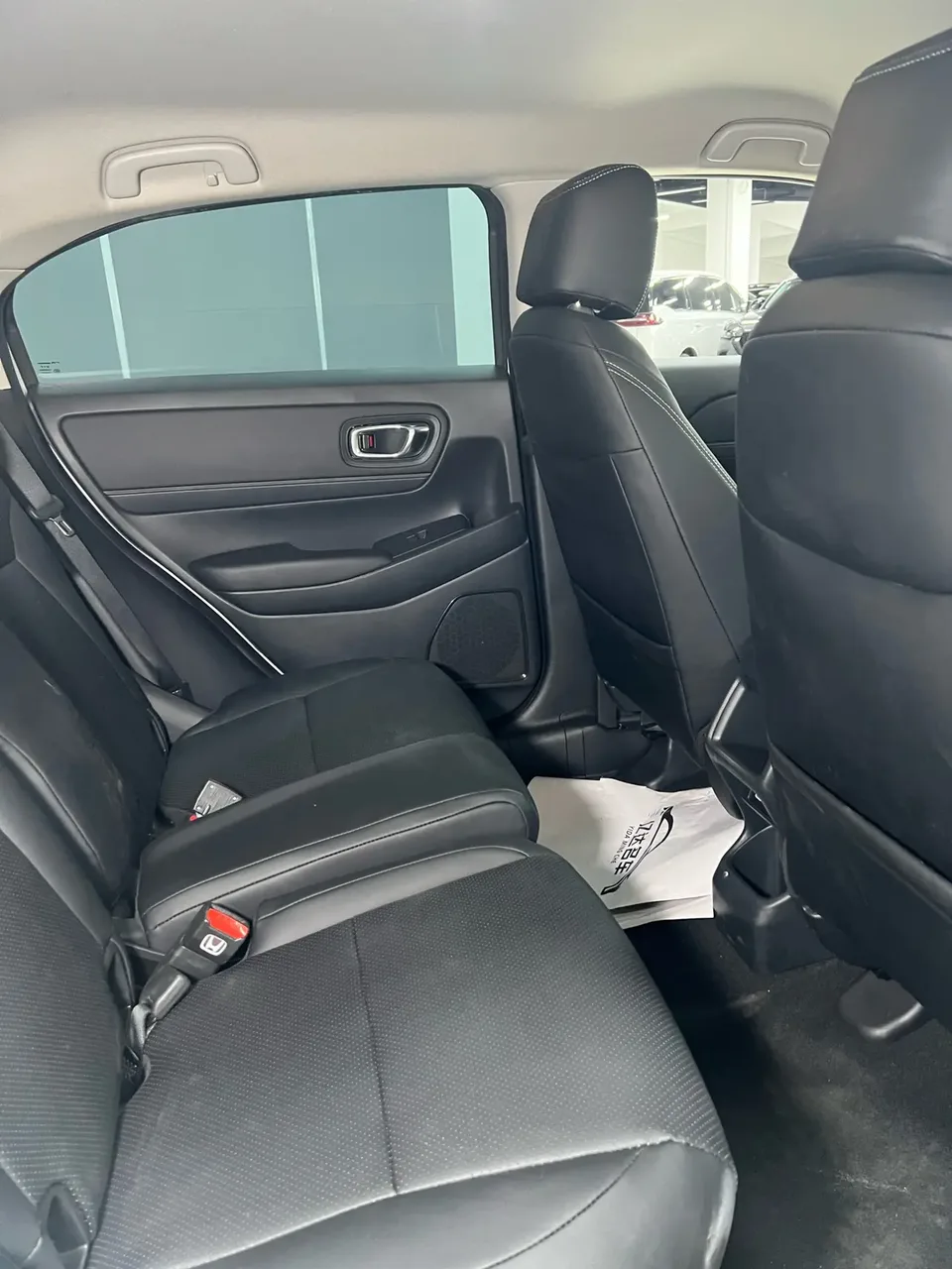 Honda VEZEL Binzhi 2023 1.5L CVT Elite Edition 2023 — миниатюра 4
