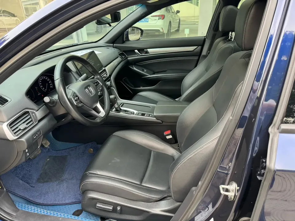 Honda Inspire Inship 2022 260TURBO Exquisite Edition 2023 — миниатюра 5