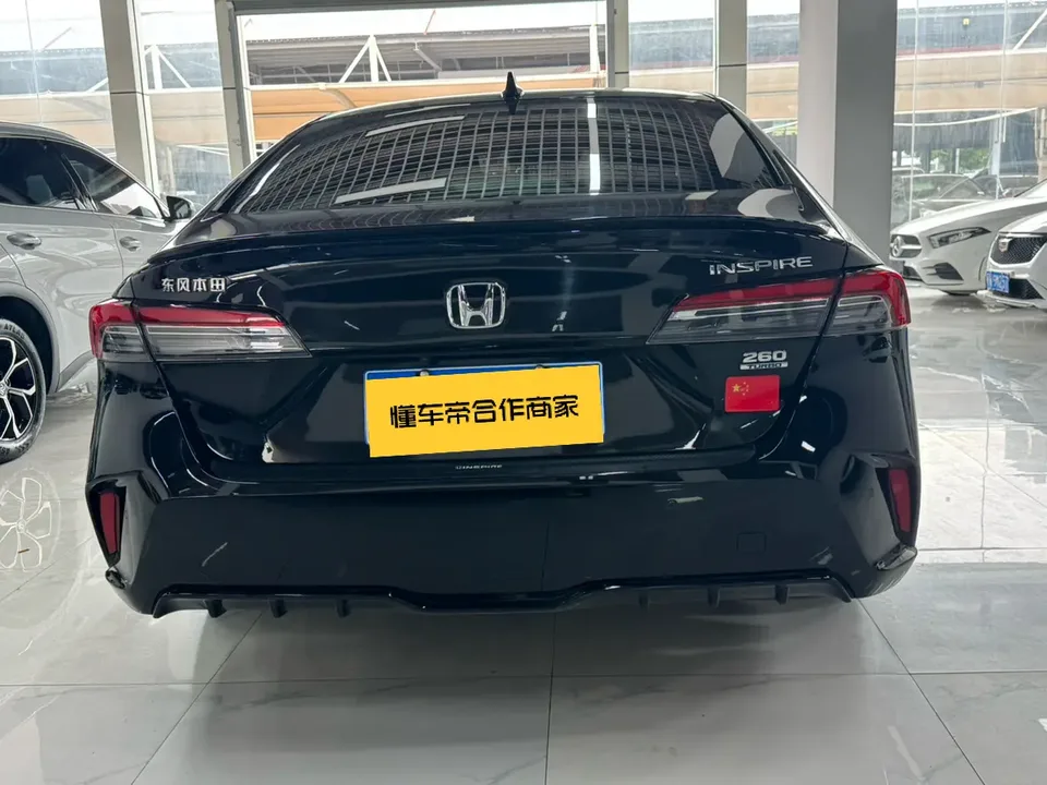 Honda Inspire 260TURBO Elite Edition 2024 — миниатюра 2
