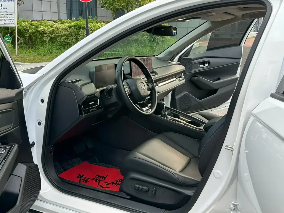Honda Inspire 260TURBO Exquisite Edition 2023 — миниатюра 3
